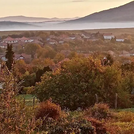 Kaláris * Hollókő