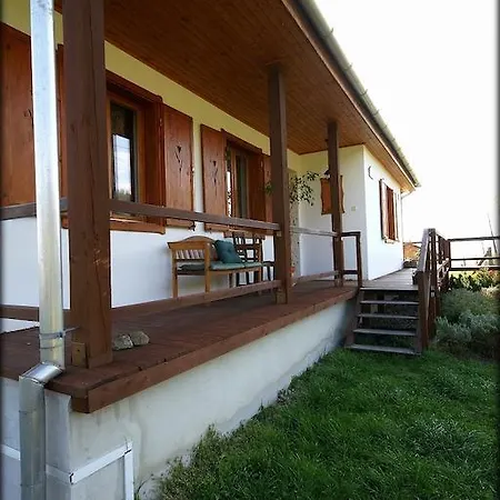 Apartment Kalaris Vendeghaz Holloko