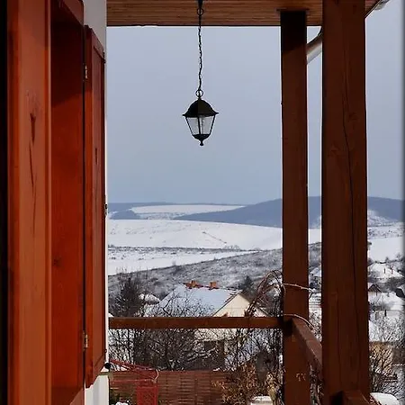 Apartament Kalaris Vendeghaz Hollókő
